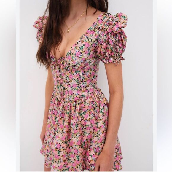 For Love And Lemons Dresses & Skirts - NWT For Love and Lemons Paulina Dress Multi floral print puff sleeve mini S
